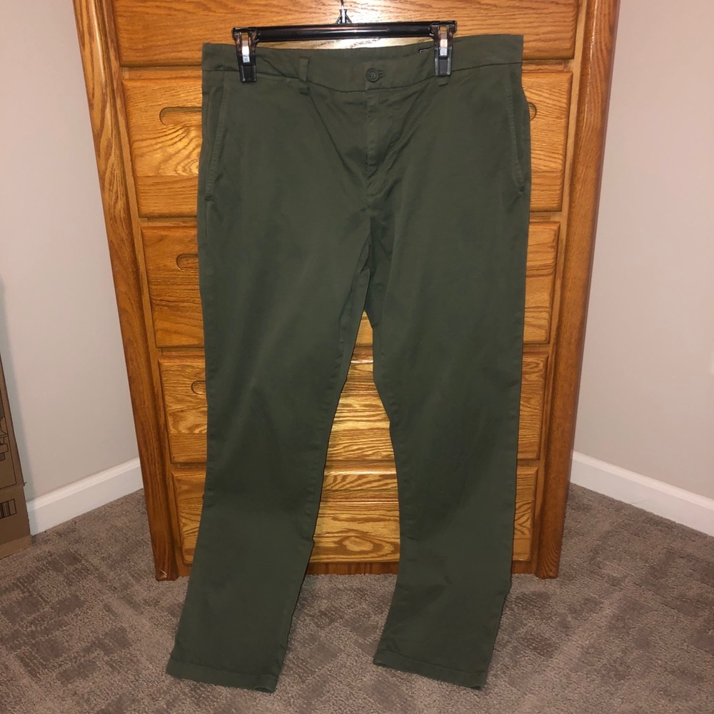 Vineyard vines chino